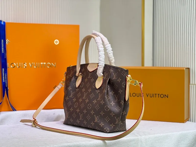 All categories Official website "Brand Women's Bags" Women's Bags 💙 LV 2022 official new LV handbag wholesale 58001800 High quality Size: 36-24-13CM