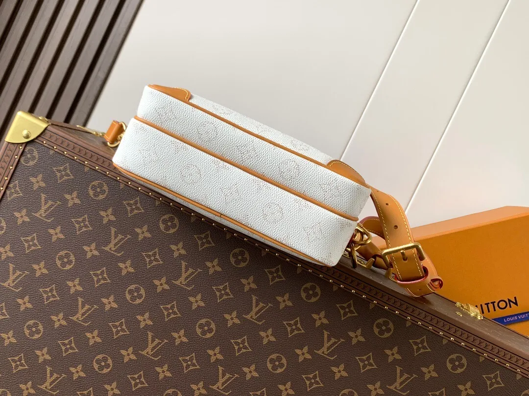 All Categories Official Website "Brand Women's Bags" Women's Bags 💙 LV 2025 New LV Crossbody Bag