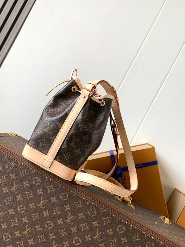 All Categories Official Website "Brand Women's Bags" Women's Bags 💙 LV 2025 New LV Crossbody Bag