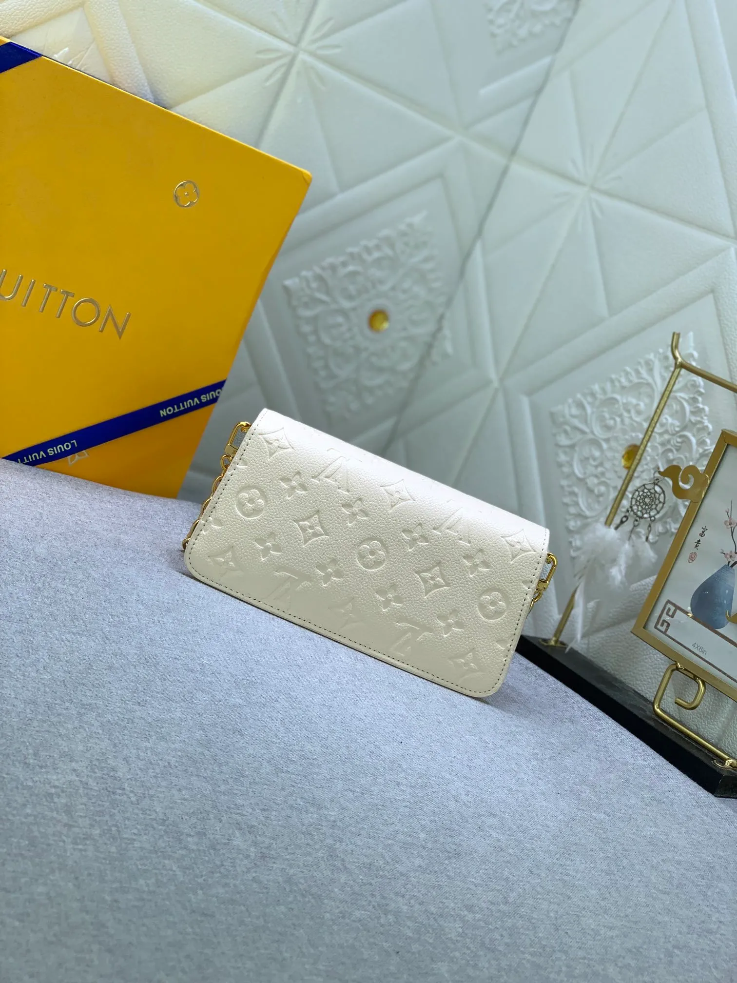 All Categories Official Website "Brand Women's Bags" Women's Bags 💙 LV 2024 New LV Crossbody Bag