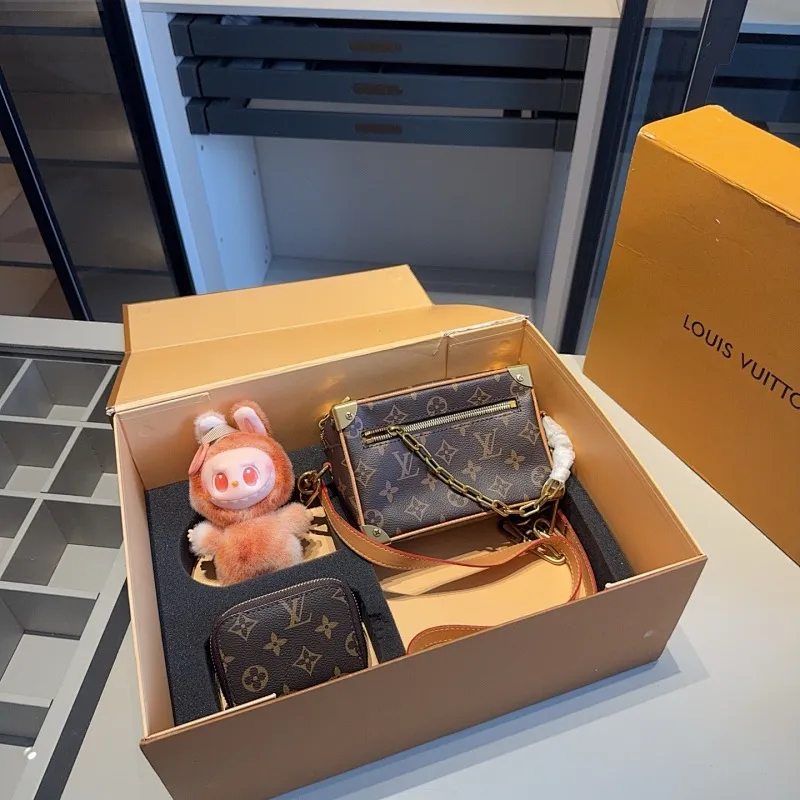 All Categories Official Website "Brand Women's Bags" Women's Bags 💙 LV 2025 New LV Crossbody Bag
