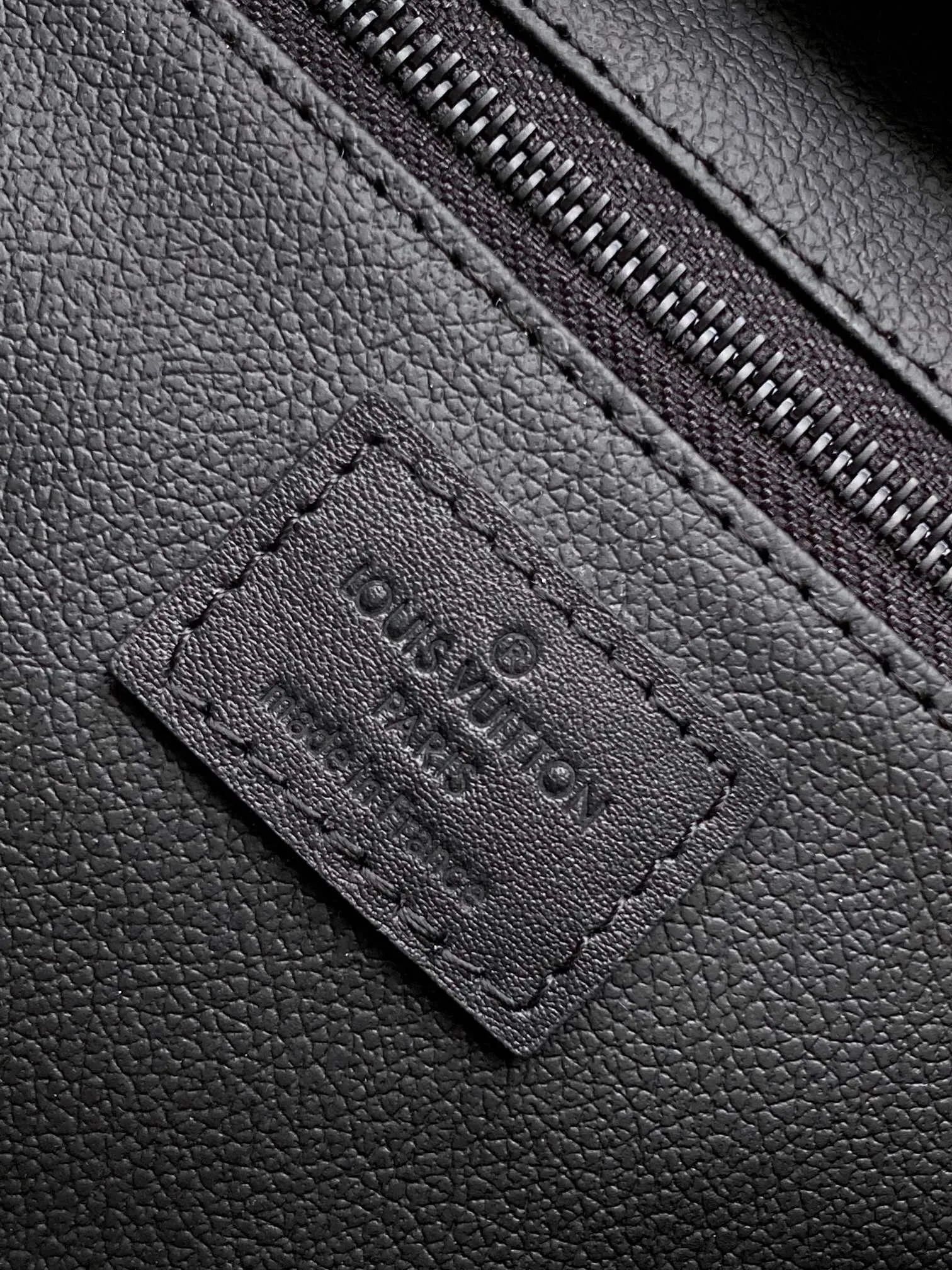 All Categories Official Website "Brand Women's Bags" Women's Bags 💙 LV 2025 New LV Cosmetic Bag