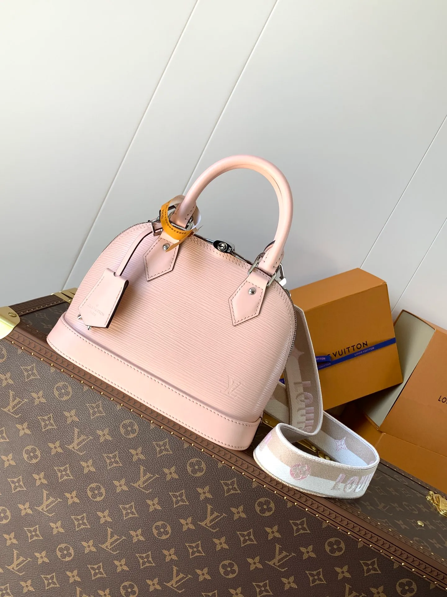 All Categories Official Website "Brand Women's Bags" Women's Bags 💙 LV 2026 New LV Crossbody Bag