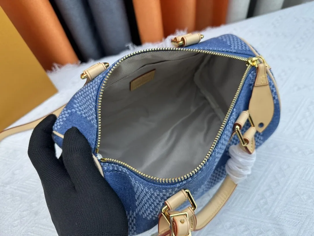 All Categories Official Website "Brand Women's Bags" Women's Bags 💙 LV 2024 New LV Crossbody Bag
