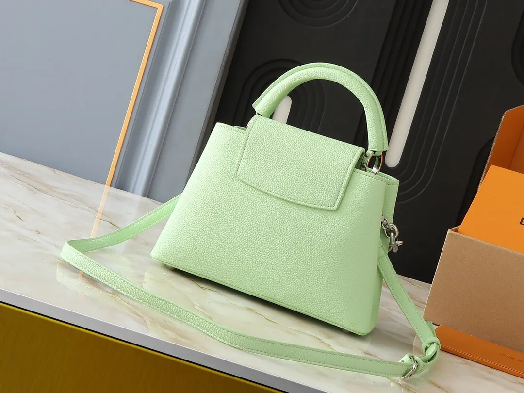 All Categories Official Website "Brand Women's Bags" Women's Bags 💙 LV 2024 New LV Crossbody Bag
