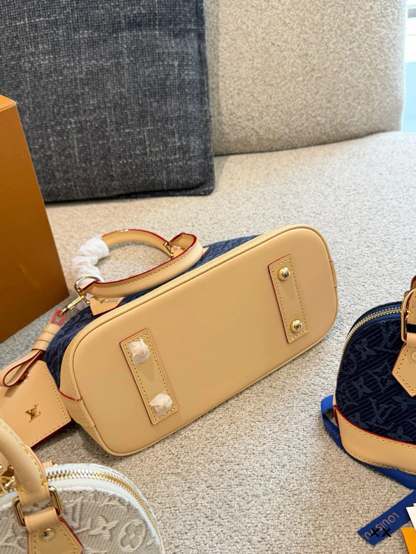 All Categories Official Website "Brand Women's Bags" Women's Bags 💙 LV 2026 New LV Crossbody Bag