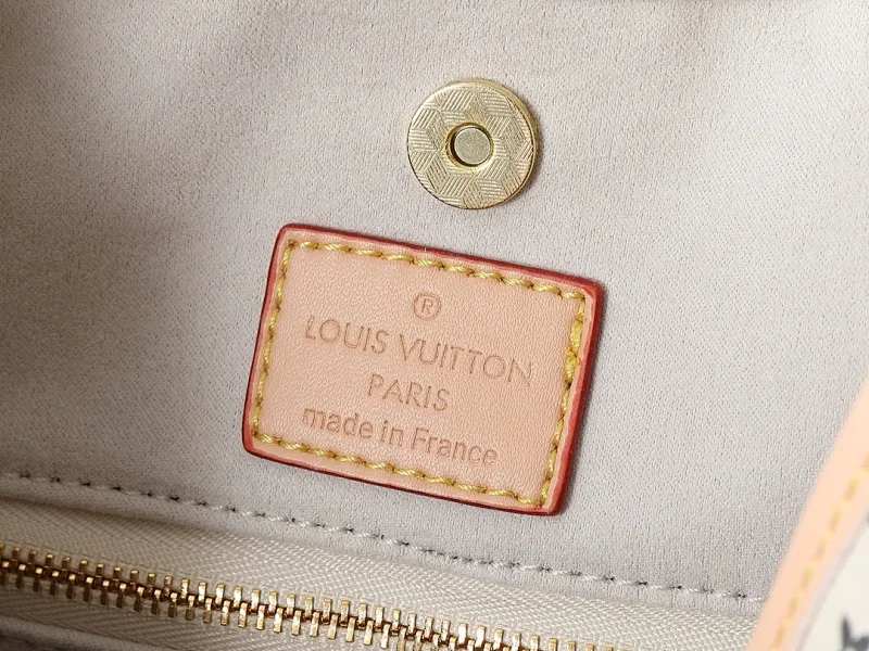 All Categories Official Website "Brand Women's Bags" Women's Bags 💙 LV 2025 New LV Crossbody Bag