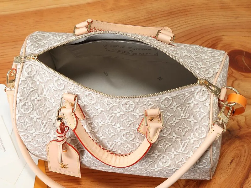 All Categories Official Website "Brand Women's Bags" Women's Bags 💙 LV LV 2026 New Crossbody Shoulder Bag
