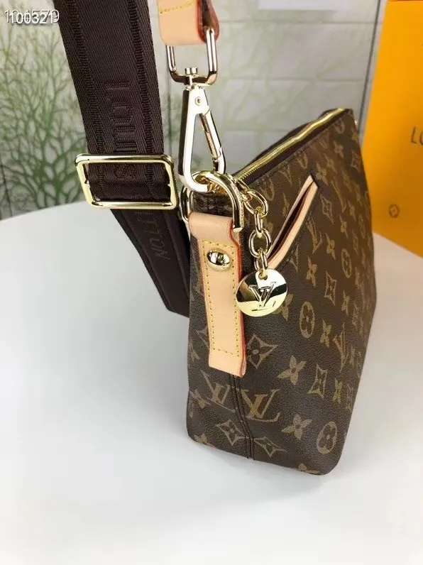 All categories Official website "Brand Women's Bags" Women's Bags 💙 LV fine imitation LV, high imitation LV bags, LV crossbody bags, 2023 official latest version LV crossbody bags, LV bag factory, recommended bags, size: 30-27-12CM