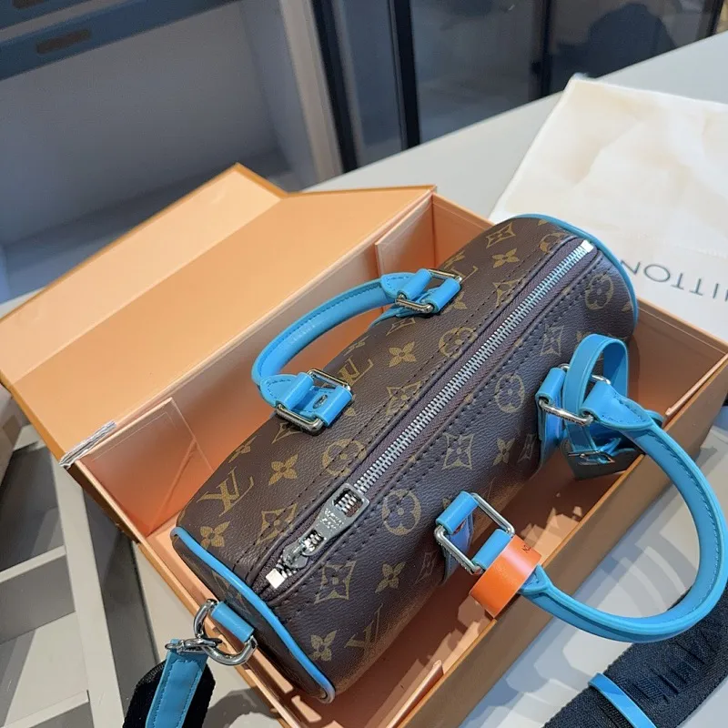 All Categories Official Website "Brand Women's Bags" Women's Bags 💙 LV 2024 New LV Crossbody Bag