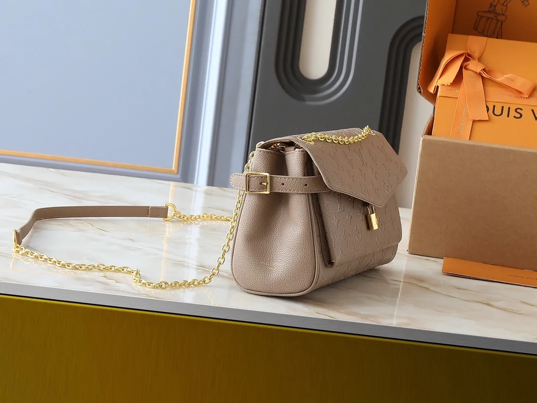 All Categories Official Website "Brand Women's Bags" Women's Bags 💙 LV 2025 New LV Crossbody Bag