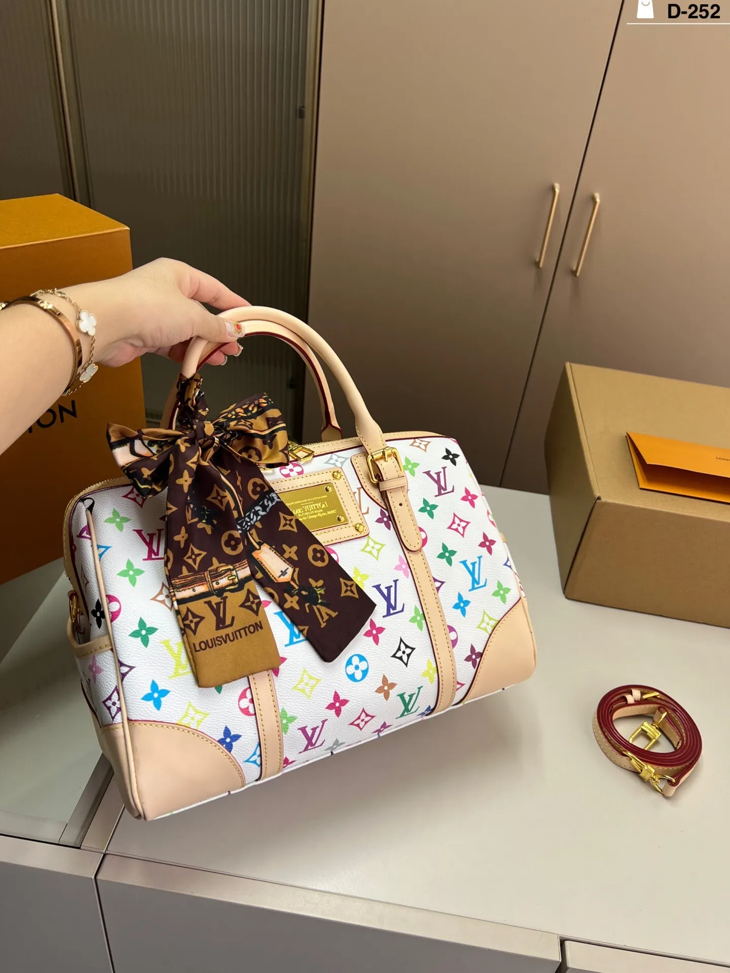 All Categories Official Website "Brand Women's Bags" Women's Bags 💙 LV 2025 New LV Handbags