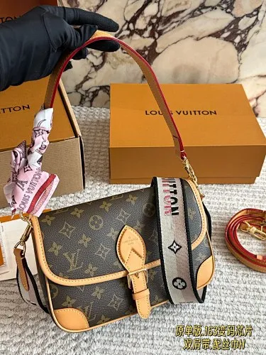 All Categories Official Website "Brand Women's Bags" Women's Bags 💙 LV 2025 New LV Crossbody Bag