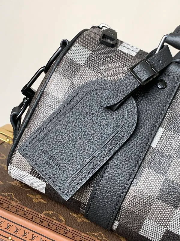 All categories Official website "Brand Women's Bags" Women's Bags 💙 LV 2026 new LV hand-held crossbody bag