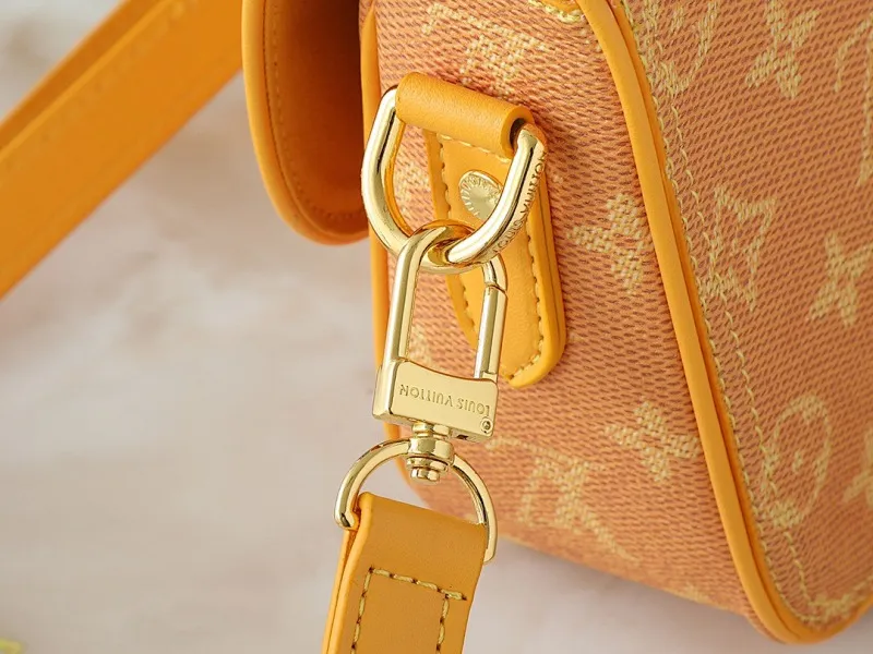 All Categories Official Website "Brand Women's Bags" Women's Bags 💙 LV 2025 New LV Crossbody Bag