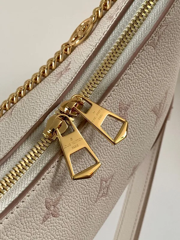 All Categories Official Website "Brand Women's Bags" Women's Bags 💙 LV 2025 New LV Crossbody Bag
