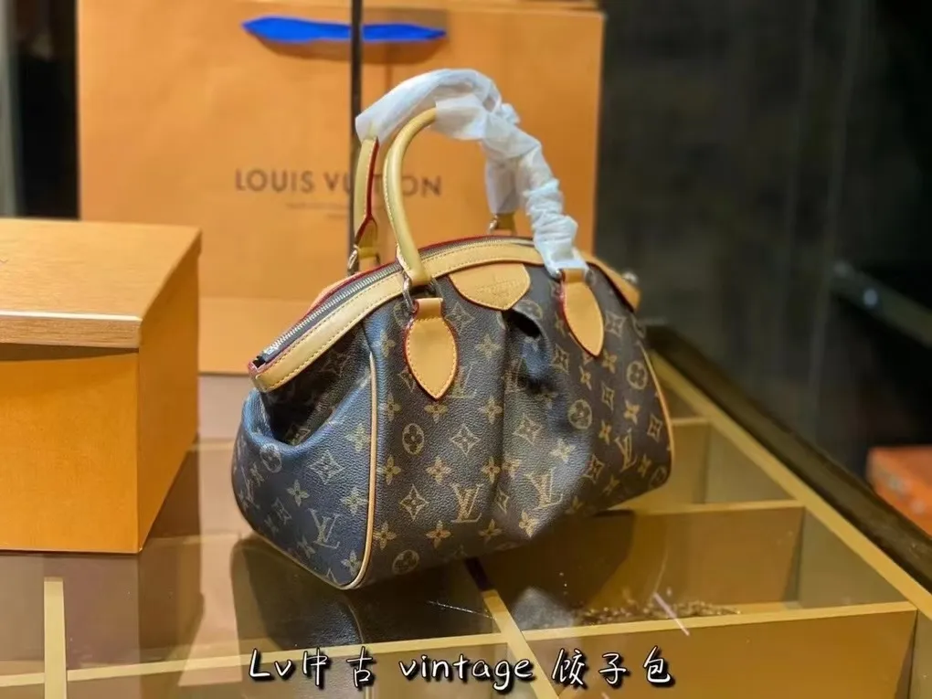 All categories Official website "Brand Women's Bags" Women's Bags 💙 LV fine imitation LV, high imitation LV bags, LV crossbody bags, 2023 official latest version LV handbags, LV bag factory, recommended bags, size: 27CM