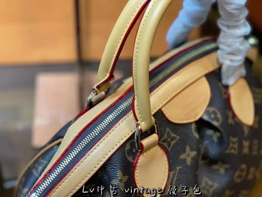 All categories Official website "Brand Women's Bags" Women's Bags 💙 LV fine imitation LV, high imitation LV bags, LV crossbody bags, 2023 official latest version LV handbags, LV bag factory, recommended bags, size: 27CM
