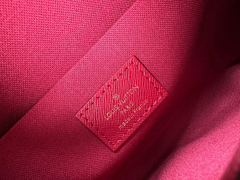 All Categories Official Website "Brand Women's Bags" Women's Bags 💙 LV 2024 New LV Crossbody Bag