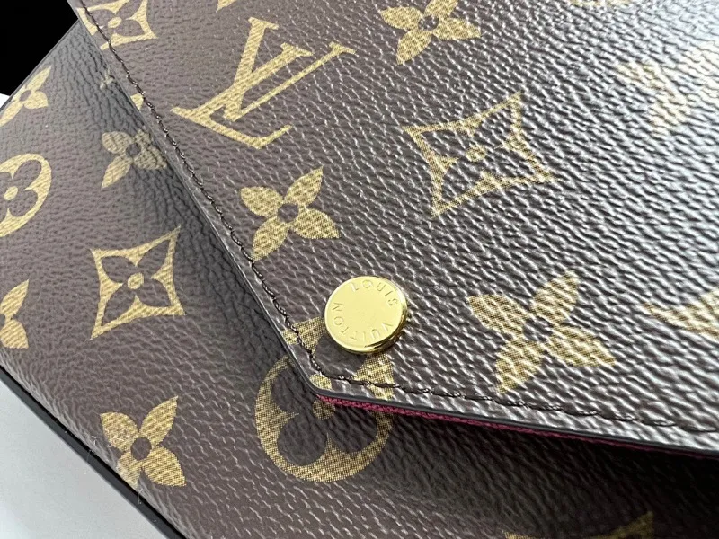 All Categories Official Website "Brand Women's Bags" Women's Bags 💙 LV 2024 New LV Crossbody Bag