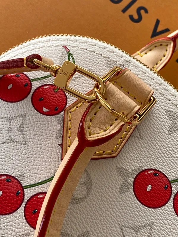 All Categories Official Website "Brand Women's Bags" Women's Bags 💙 LV 2025 New LV Crossbody Bag