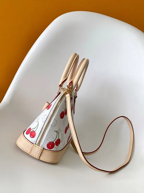 All Categories Official Website "Brand Women's Bags" Women's Bags 💙 LV 2025 New LV Crossbody Bag