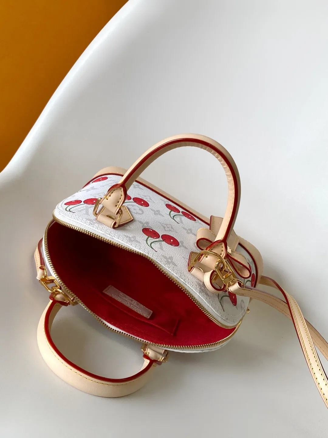 All Categories Official Website "Brand Women's Bags" Women's Bags 💙 LV 2025 New LV Crossbody Bag