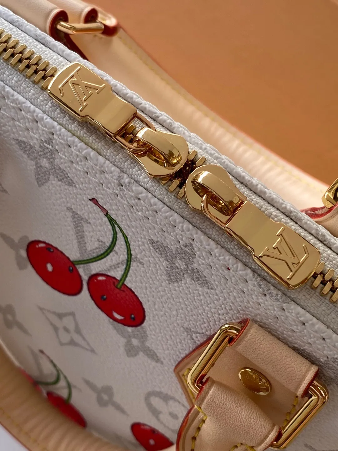 All Categories Official Website "Brand Women's Bags" Women's Bags 💙 LV 2025 New LV Crossbody Bag