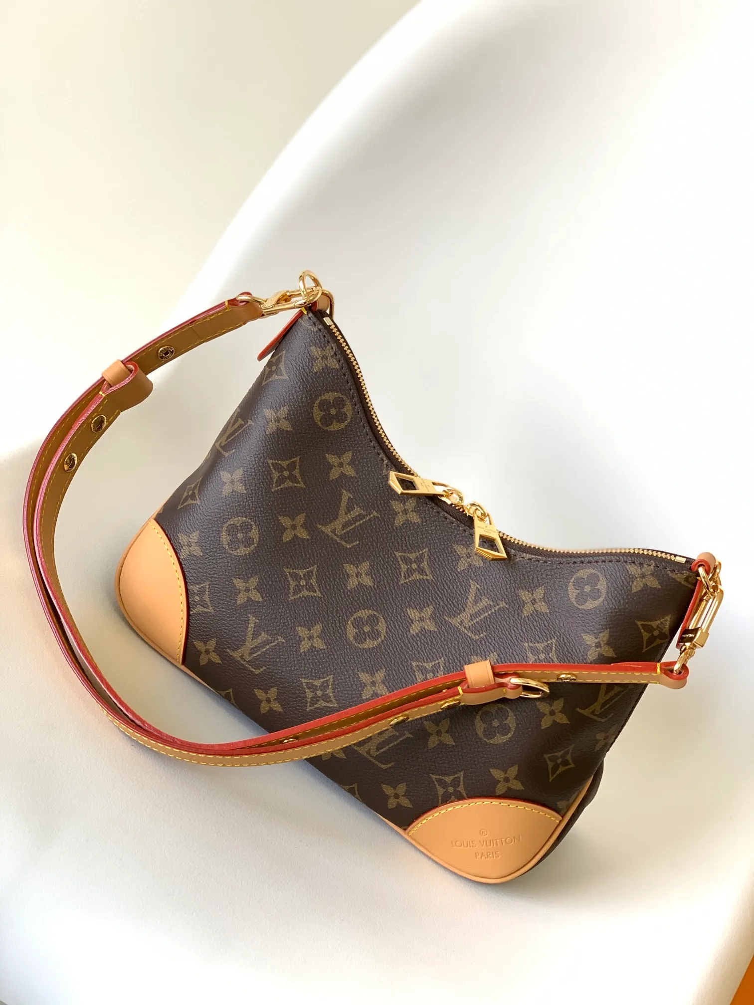 All categories Official website "Brand Women's Bags" Women's Bags 💙 LV replica LV, fine imitation LV bags, LV shoulder bags, 2023 official latest version LV crossbody bag, bag factory, original material, size: 27-16-10CM
