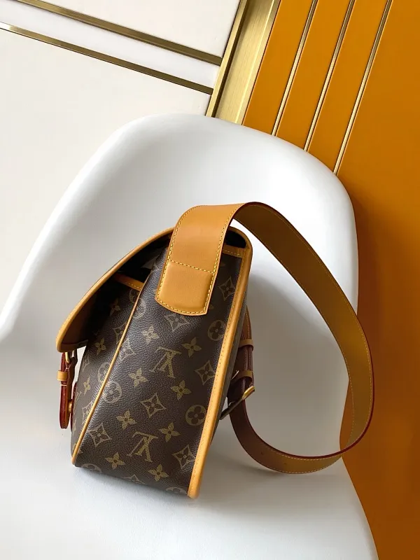 All Categories Official Website "Brand Women's Bags" Women's Bags 💙 LV 2026 New LV Crossbody Bag