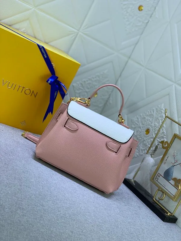 All Categories Official Website "Brand Women's Bags" Women's Bags 💙 LV 2023 New LV Crossbody Bag