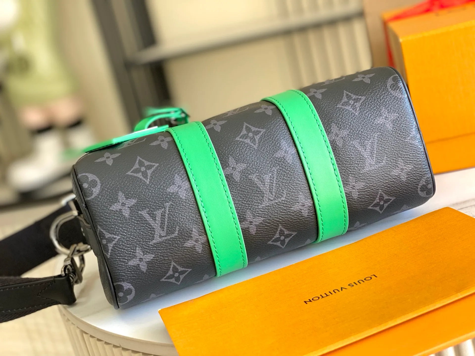 All Categories 💚 Authentic Grade Bags 💚 LV 2026 New LV Top Replica Crossbody Shoulder Bag