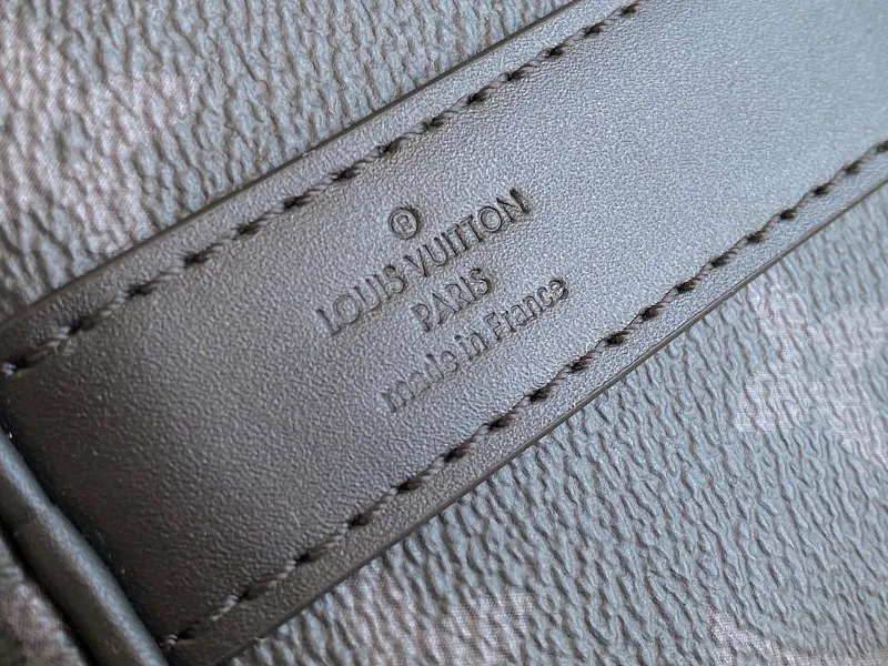 All Categories 💚 Authentic Grade Bags 💚 LV 2026 New LV Top Replica Crossbody Shoulder Bag