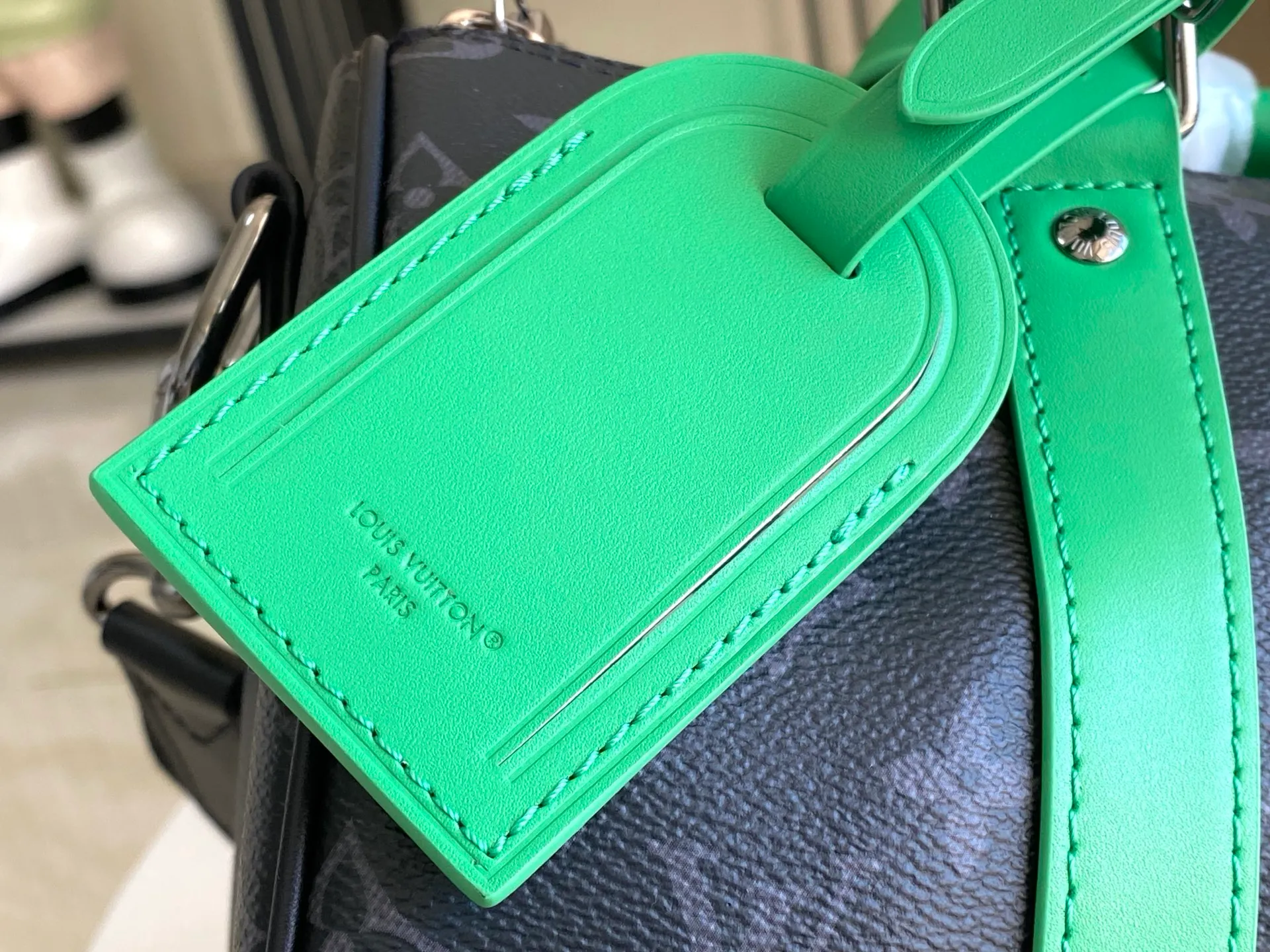 All Categories 💚 Authentic Grade Bags 💚 LV 2026 New LV Top Replica Crossbody Shoulder Bag