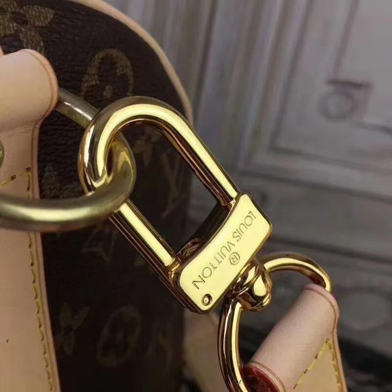 All categories Official website "Brand Women's Bags" Women's Bags 💙 LV fine imitation LV, high imitation LV bags, LV handbags, 2023 official latest version LV travel bag, LV bag factory, recommended bags, size: 55-25-30CM