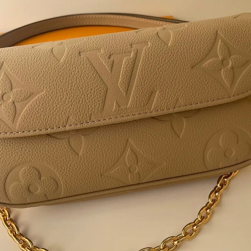All Categories Official Website "Brand Women's Bags" Women's Bags 💙 LV 2024 New LV Crossbody Bag