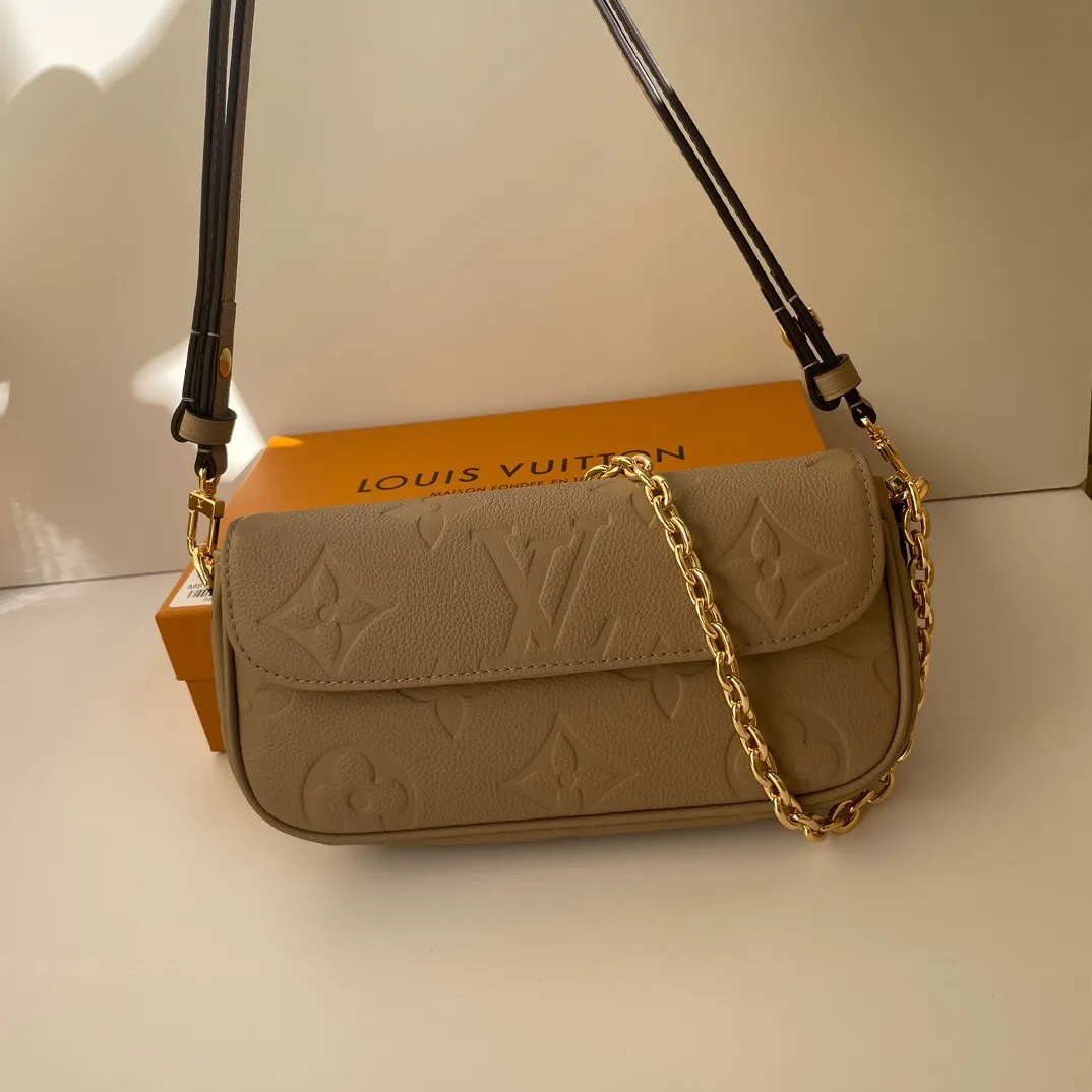 All Categories Official Website "Brand Women's Bags" Women's Bags 💙 LV 2024 New LV Crossbody Bag