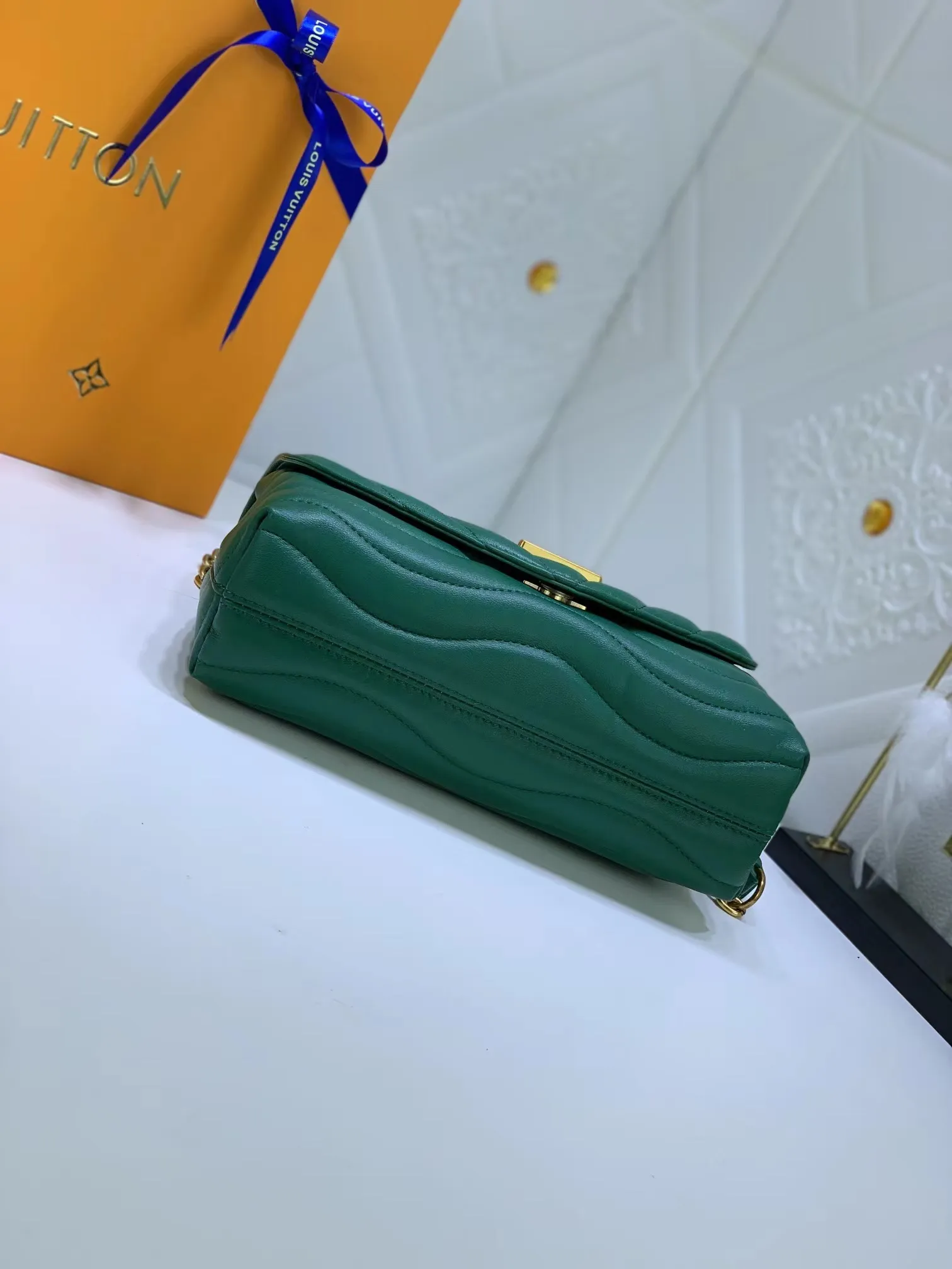 All Categories Official Website "Brand Women's Bags" Women's Bags 💙 LV 2023 New LV Crossbody Bag