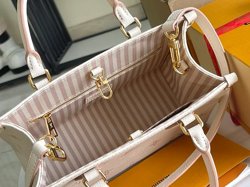 All categories 💚 Authentic bags 💚 LV 2026 new LV top replica hand shoulder bag