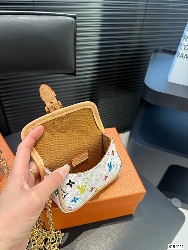 All Categories Official Website "Brand Women's Bags" Women's Bags 💙 LV 2025 New LV Crossbody Bag