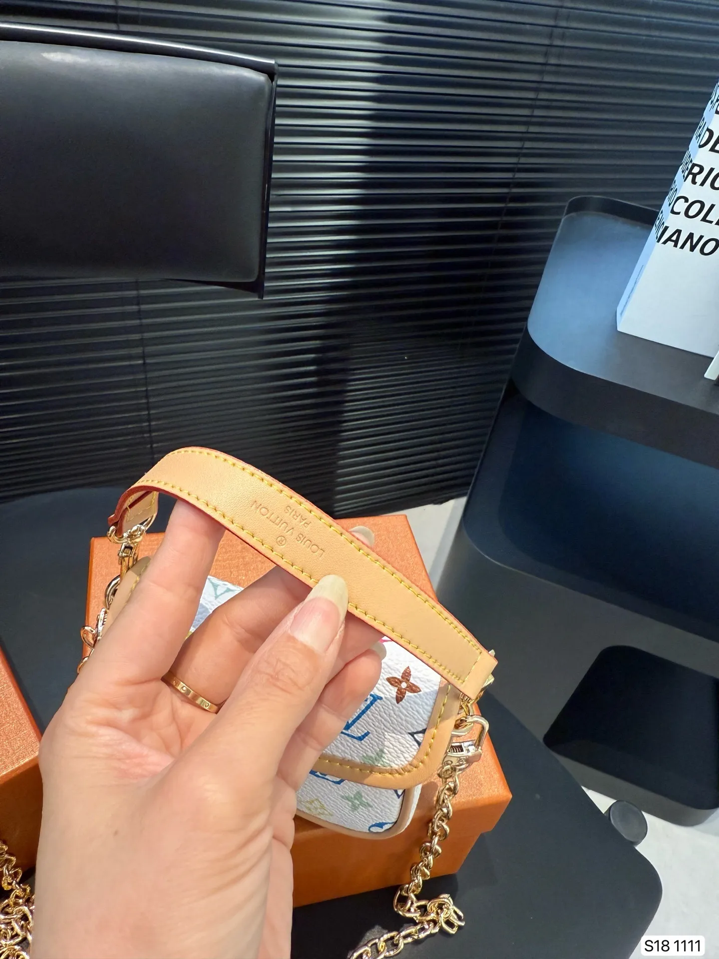 All Categories Official Website "Brand Women's Bags" Women's Bags 💙 LV 2025 New LV Crossbody Bag