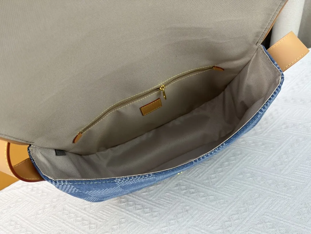 All Categories Official Website "Brand Women's Bags" Women's Bags 💙 LV 2024 New LV Crossbody Bag