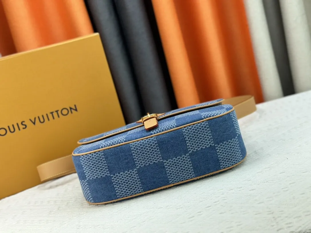 All Categories Official Website "Brand Women's Bags" Women's Bags 💙 LV 2024 New LV Crossbody Bag