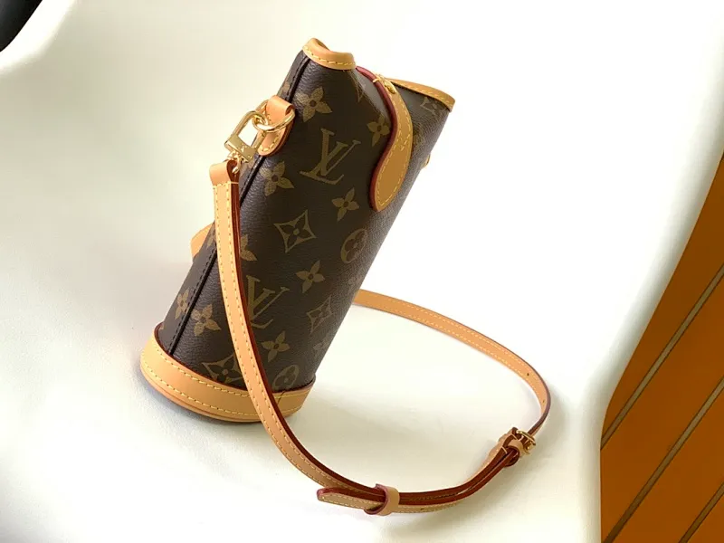 All categories Official website "Brand Women's Bags" Women's Bags 💙 LV replica LV, fine imitation LV bags, LV shoulder bags, 2023 official latest version LV bucket bag, bag factory, original material, size: 14.5-18-6.5CM