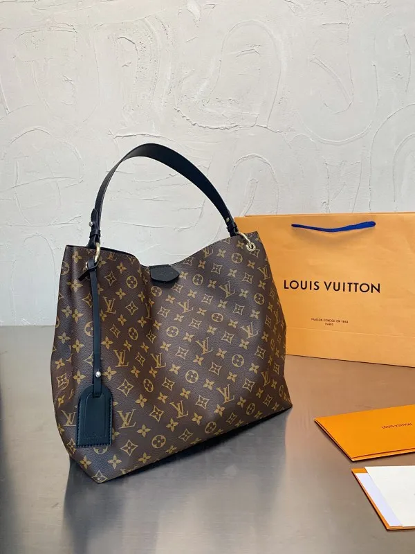All categories Official website "Three-piece bag set" Three-piece set💖 LV 2023 new LV bag three-piece set wholesale