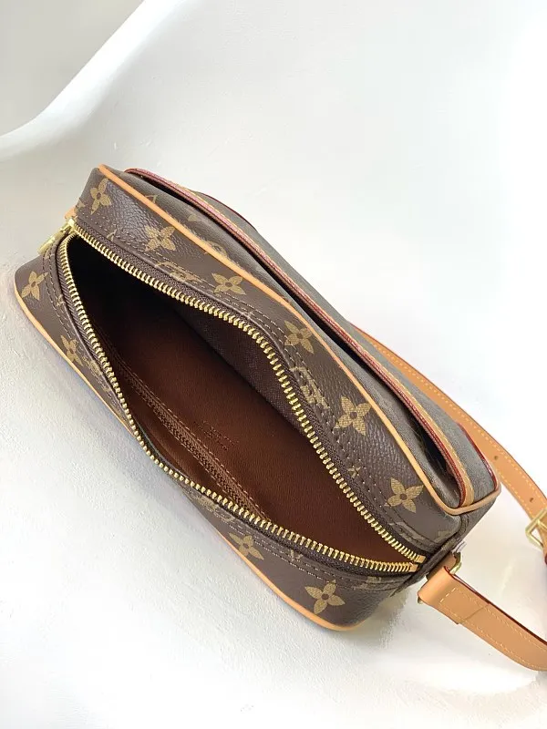All Categories Official Website "Brand Women's Bags" Women's Bags 💙 LV 2026 New LV Crossbody Bag