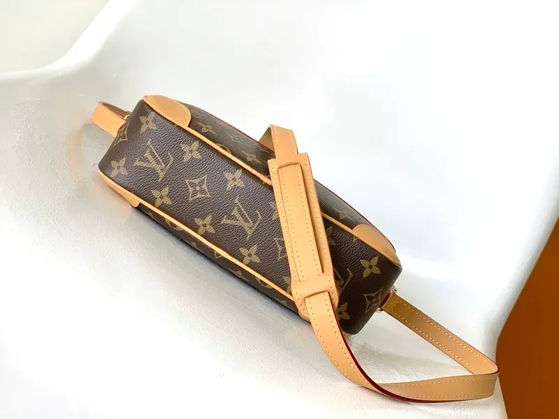All Categories Official Website "Brand Women's Bags" Women's Bags 💙 LV 2026 New LV Crossbody Bag