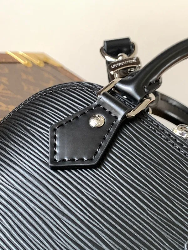 All Categories Official Website "Brand Women's Bags" Women's Bags 💙 LV 2025 New LV Crossbody Bag