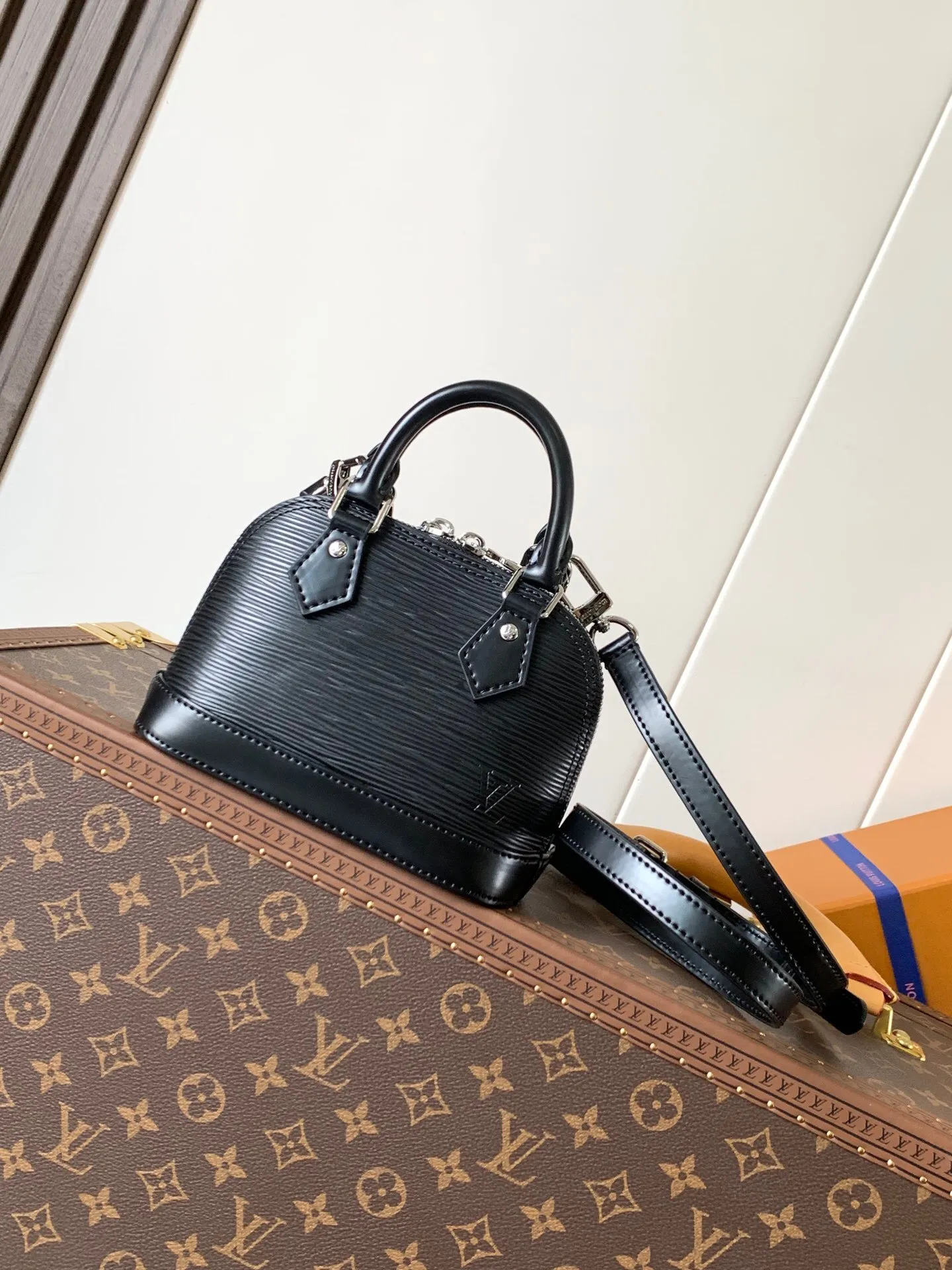 All Categories Official Website "Brand Women's Bags" Women's Bags 💙 LV 2025 New LV Crossbody Bag