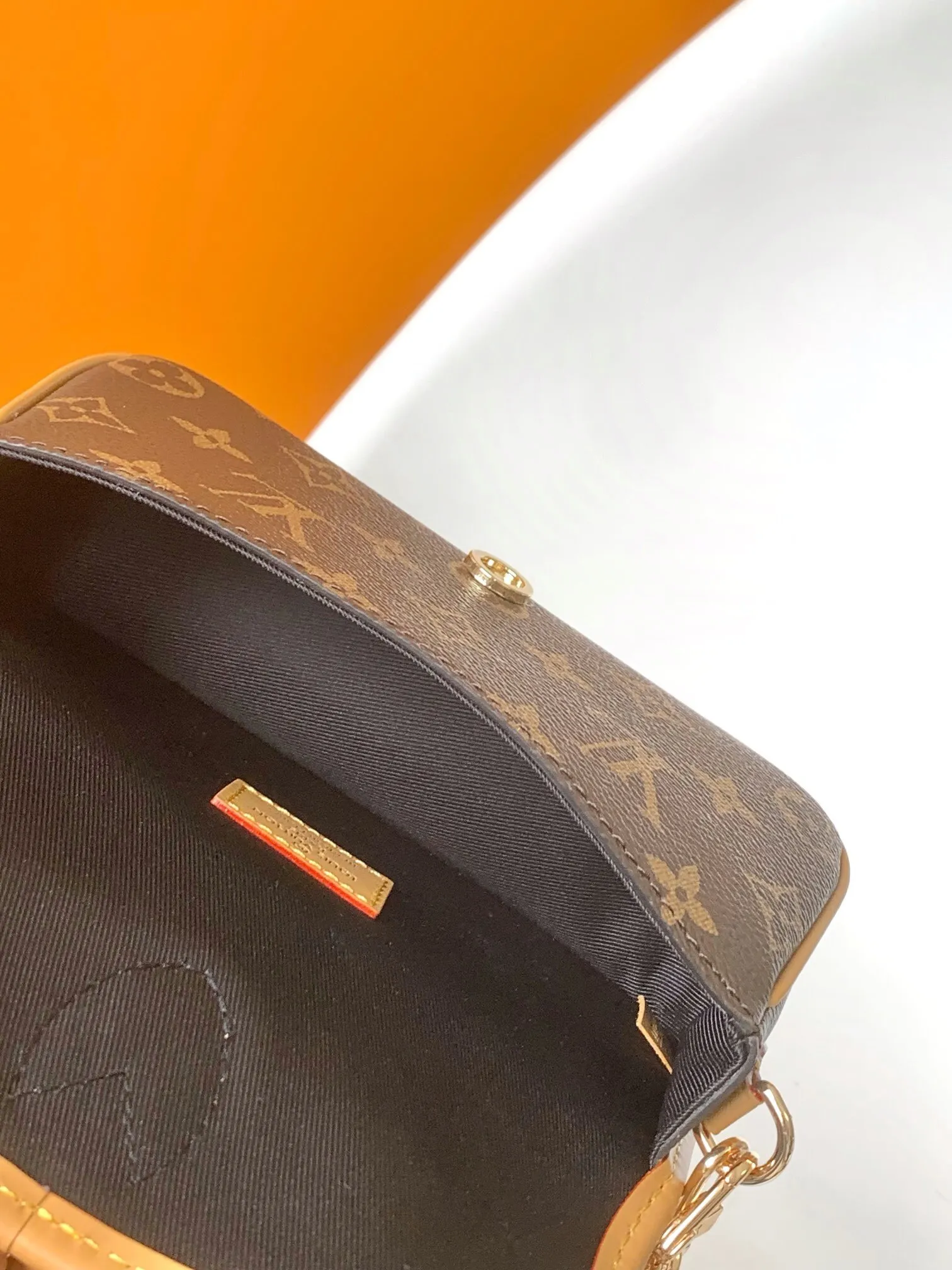All Categories Official Website "Brand Women's Bags" Women's Bags 💙 LV 2025 New LV Crossbody Bag